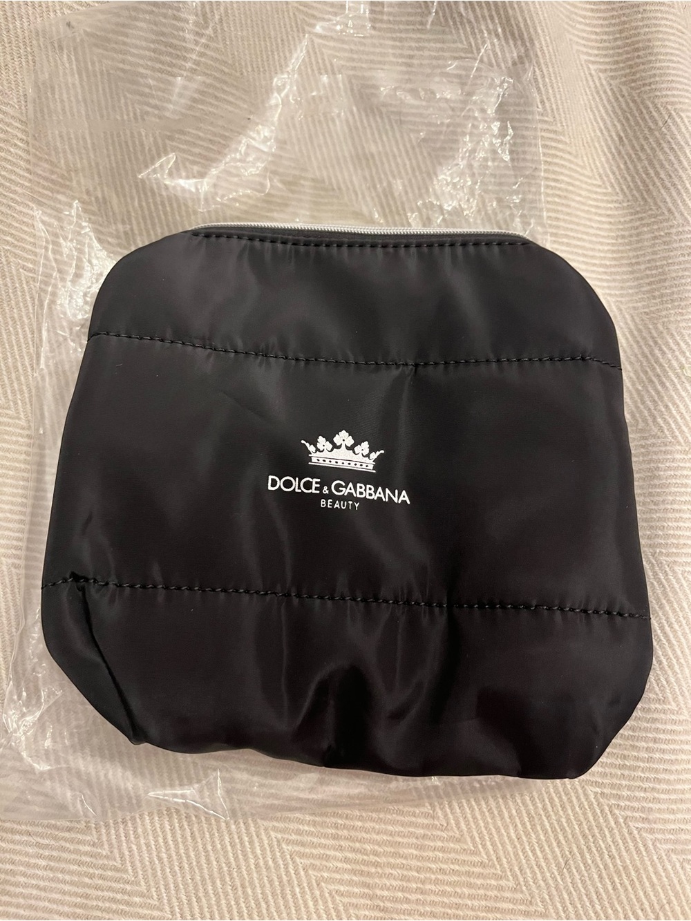 NEW🌟Dolce Gabbana Black Sateen Clutch MakeUp Cosmetic Bag Toiletries Pouch💥